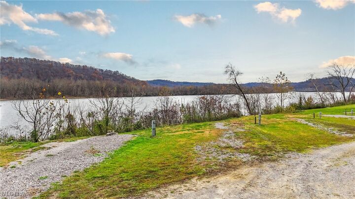 Property Photo:  41084 State Route 7  OH 45768 