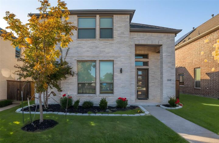 11861 Rebecca Drive  Frisco TX 75033 photo