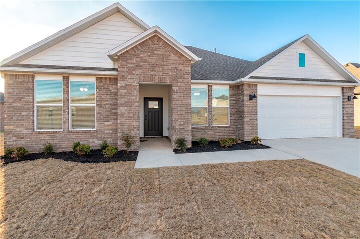 575 W Canada Drive  Farmington AR 72730 photo