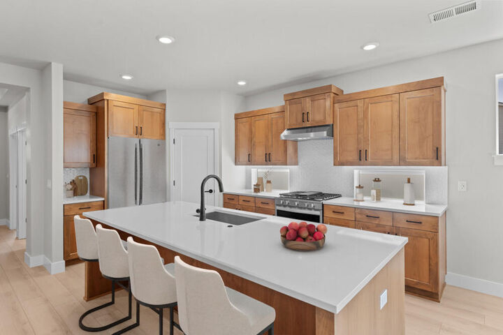 Property Photo:  1446 NE Whistle Way  OR 97754 