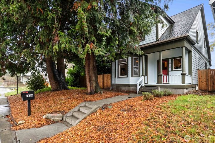 Property Photo: 1818 S L Street WA 98405