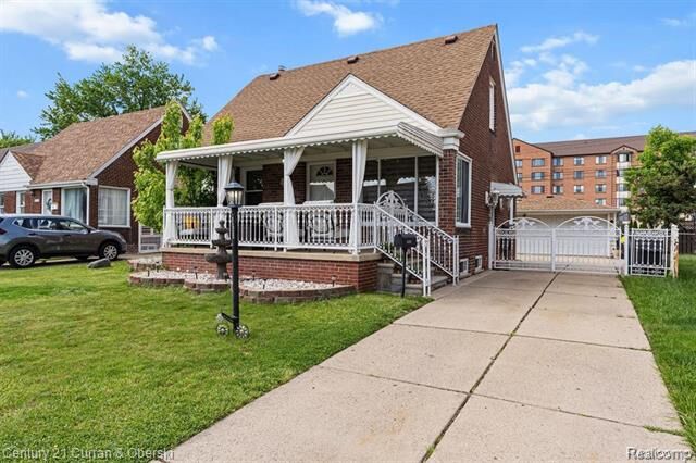 Property Photo:  15322 Payne Court  MI 48126 