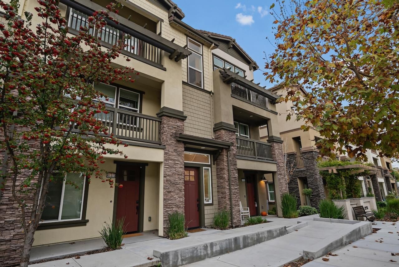 Property Photo: 47382 Mission Falls Court CA 94539