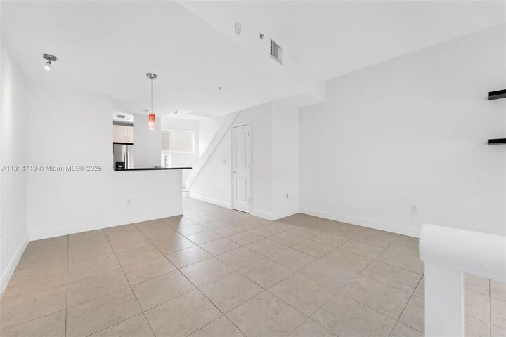 Property Photo: 8041 Harding Ave 105 FL 33141