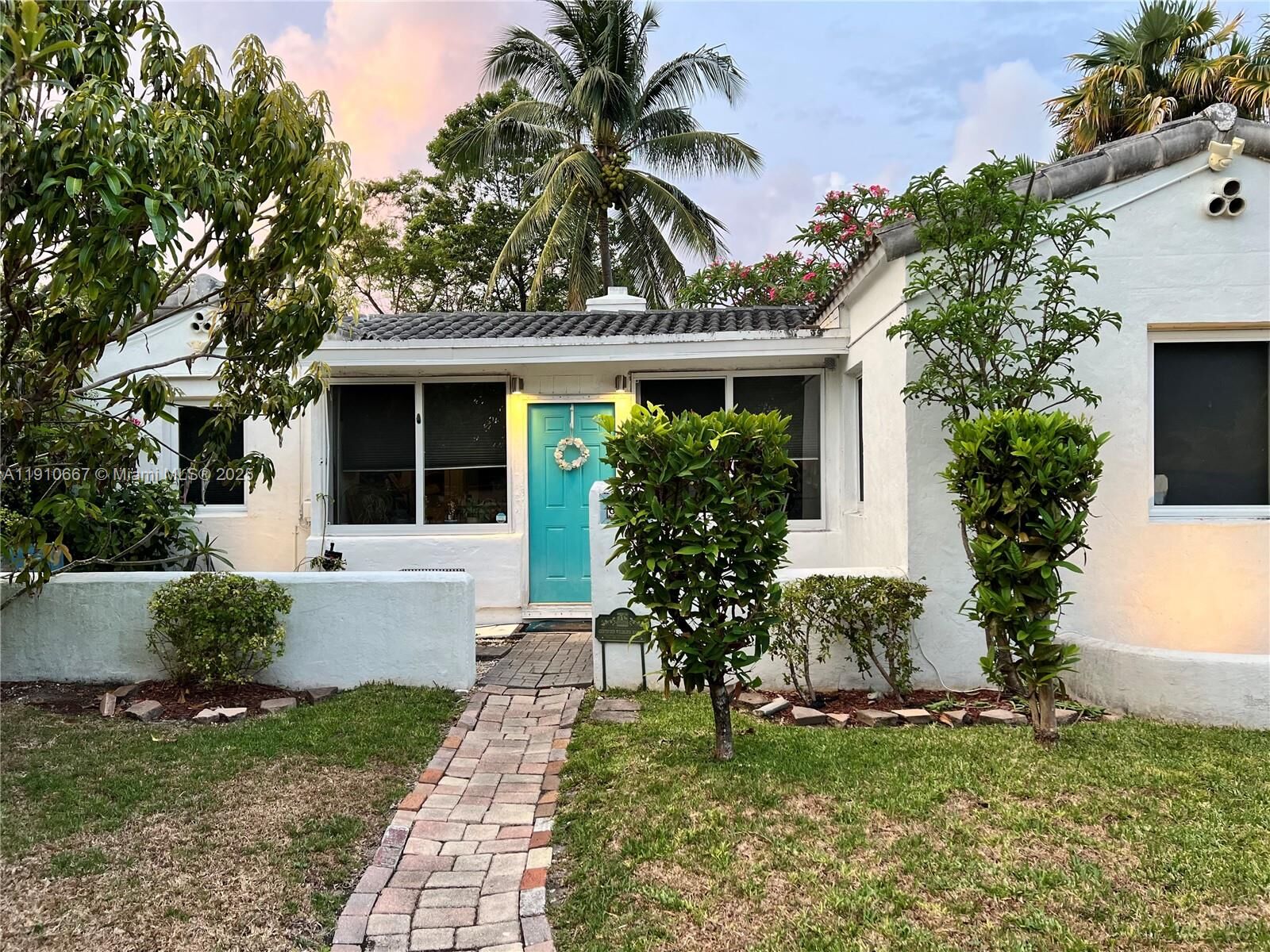 Property Photo: 619 NE 87th St FL 33138