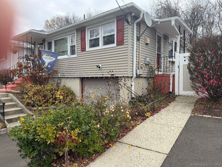 Property Photo: 125 Harding Avenue CT 06516