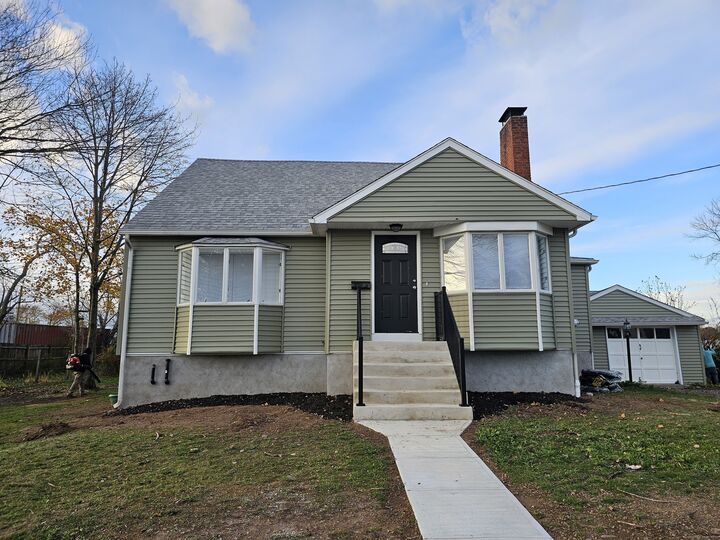 Property Photo: 16 Vista Drive CT 06512