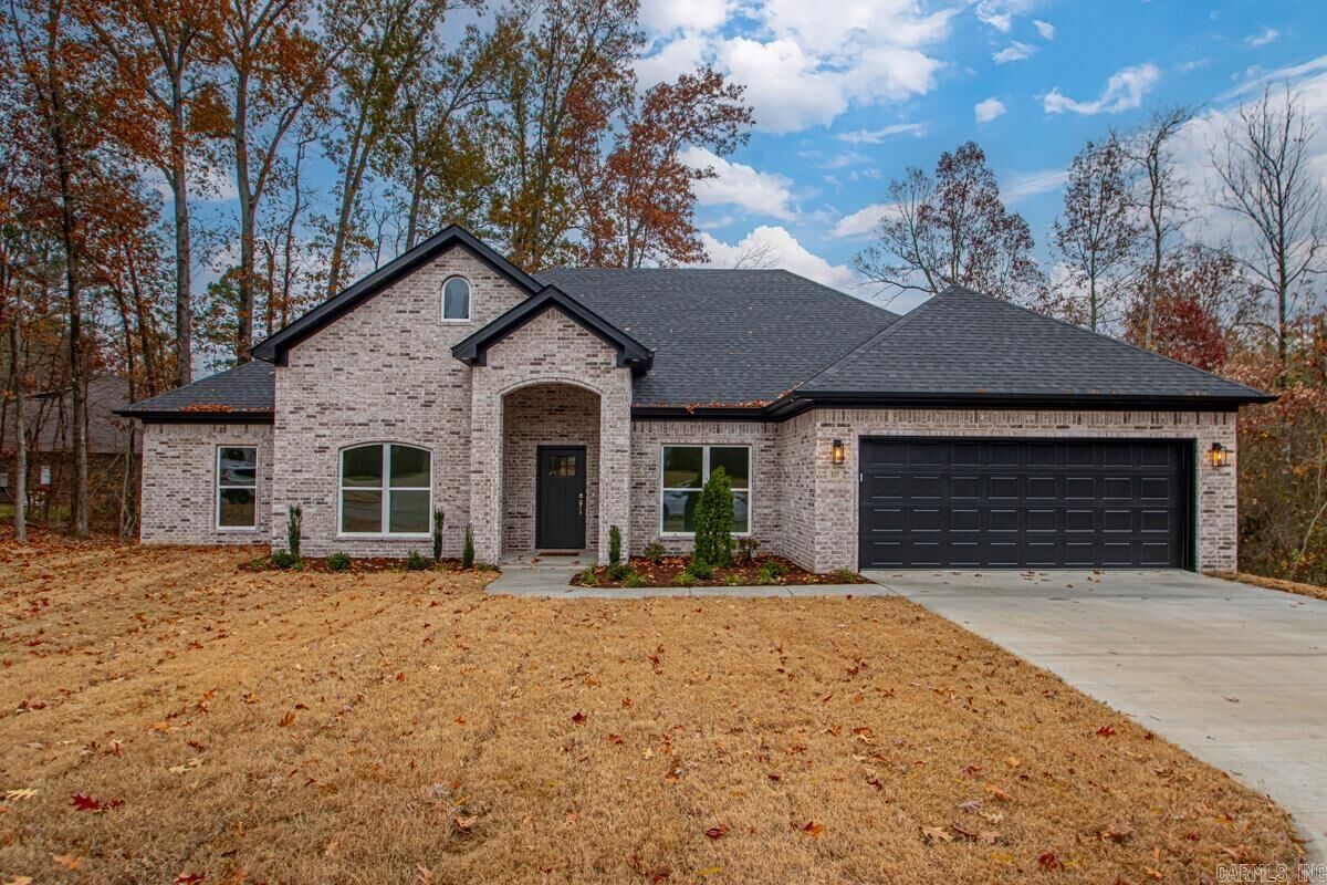 Property Photo: 107 Sawgrass Drive AR 72015