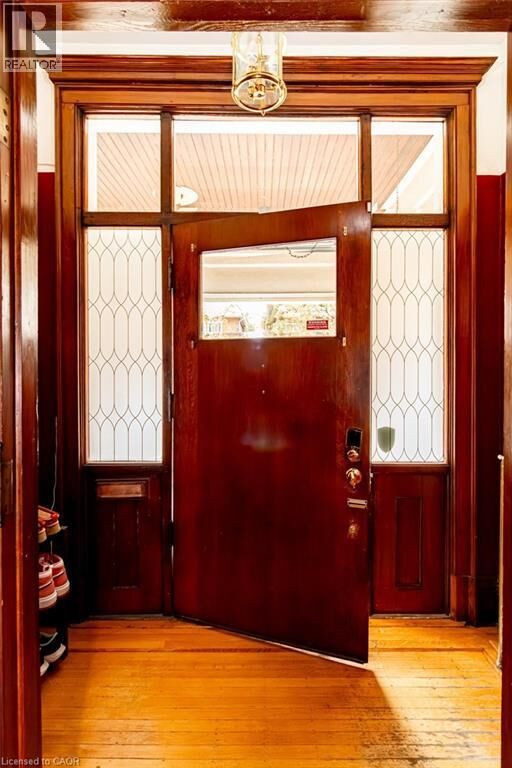 Property Photo:  34 Holton Avenue South  ON L8M 2L2 