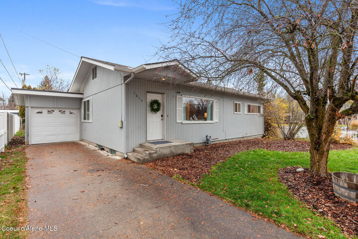 Property Photo: 1615 E Pennsylvania Ave ID 83814