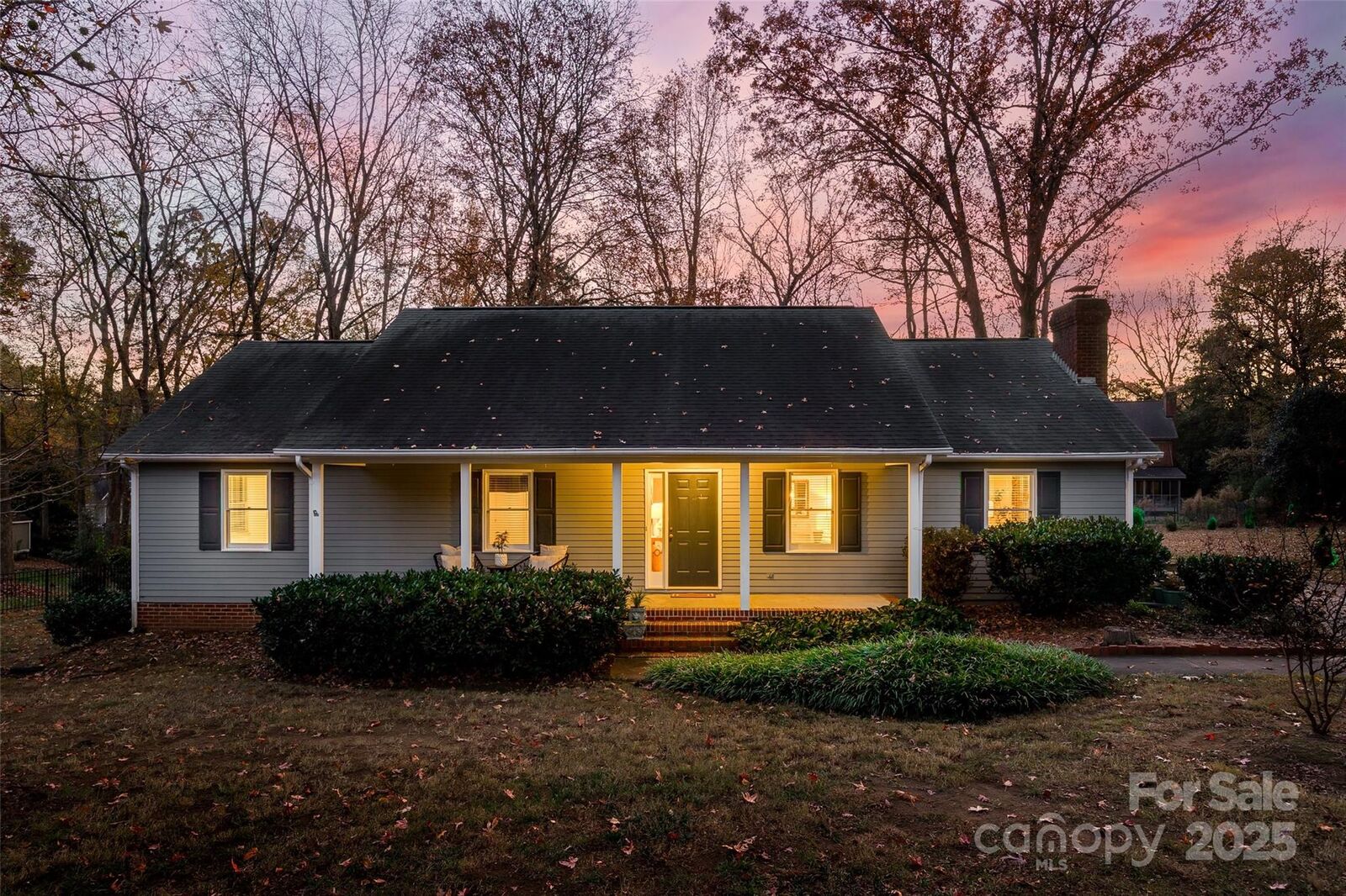 Property Photo:  6515 Carmel Hills Drive  NC 28226 