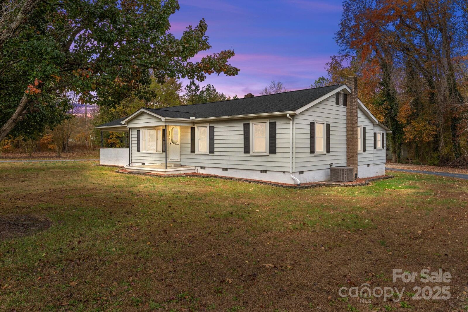 Property Photo:  3020 Old Union Church Road  NC 28146 