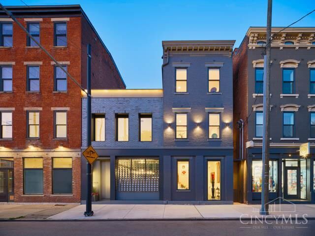 Property Photo: 1826 Elm Street OH 45202