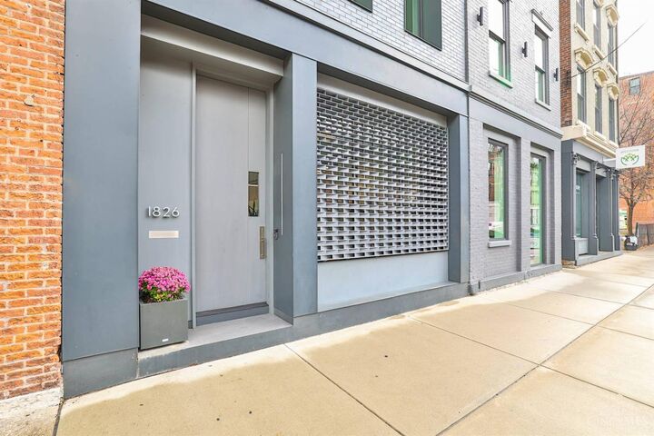 Property Photo:  1826 Elm Street  OH 45202 