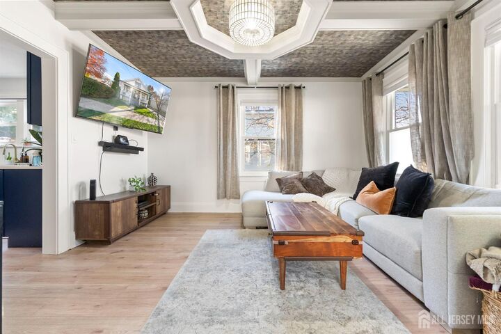 Property Photo:  123 Elizabeth Street  NJ 08880 