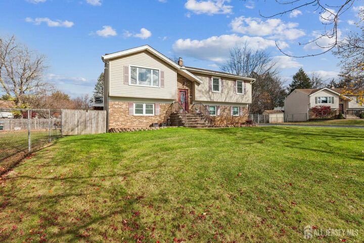 Property Photo:  27 Dorset Court  NJ 08873 