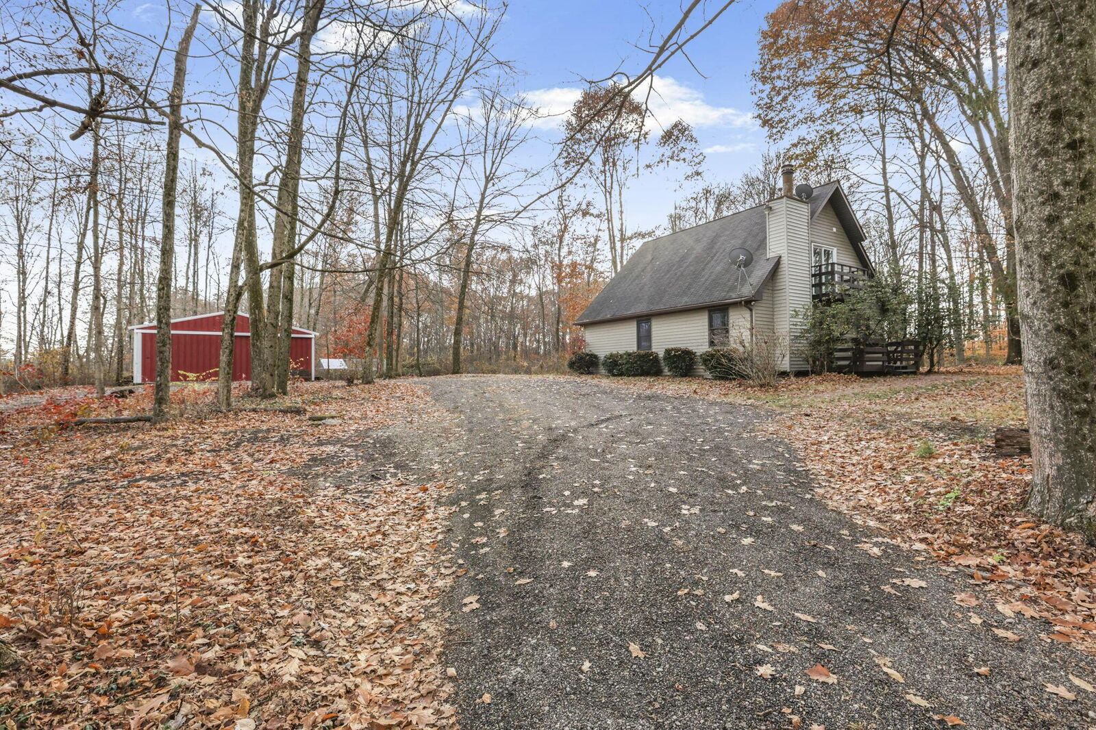 Property Photo: 13860 Chambers Road OH 43074