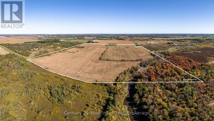 Photo de la propriété:  374518 6th Line  ON L9W 0M7 