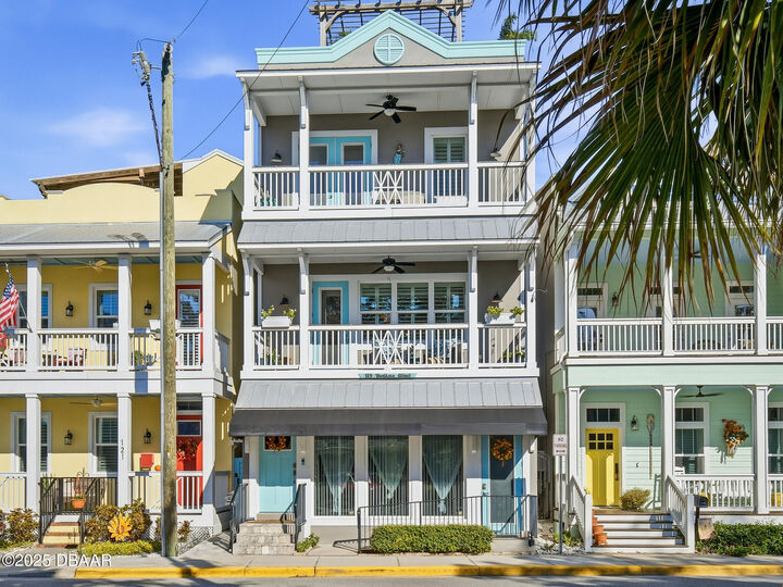 Property Photo:  119 Faulkner Street  FL 32168 