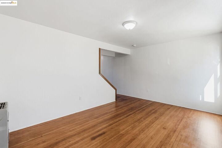 Property Photo:  109 Cypress St. C  CA 94501 