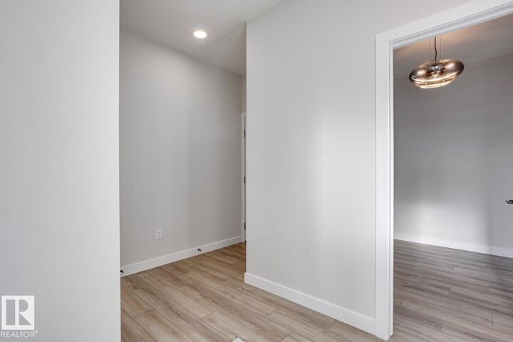 Property Photo:  6 Elis Link  AB T7X 4G8 