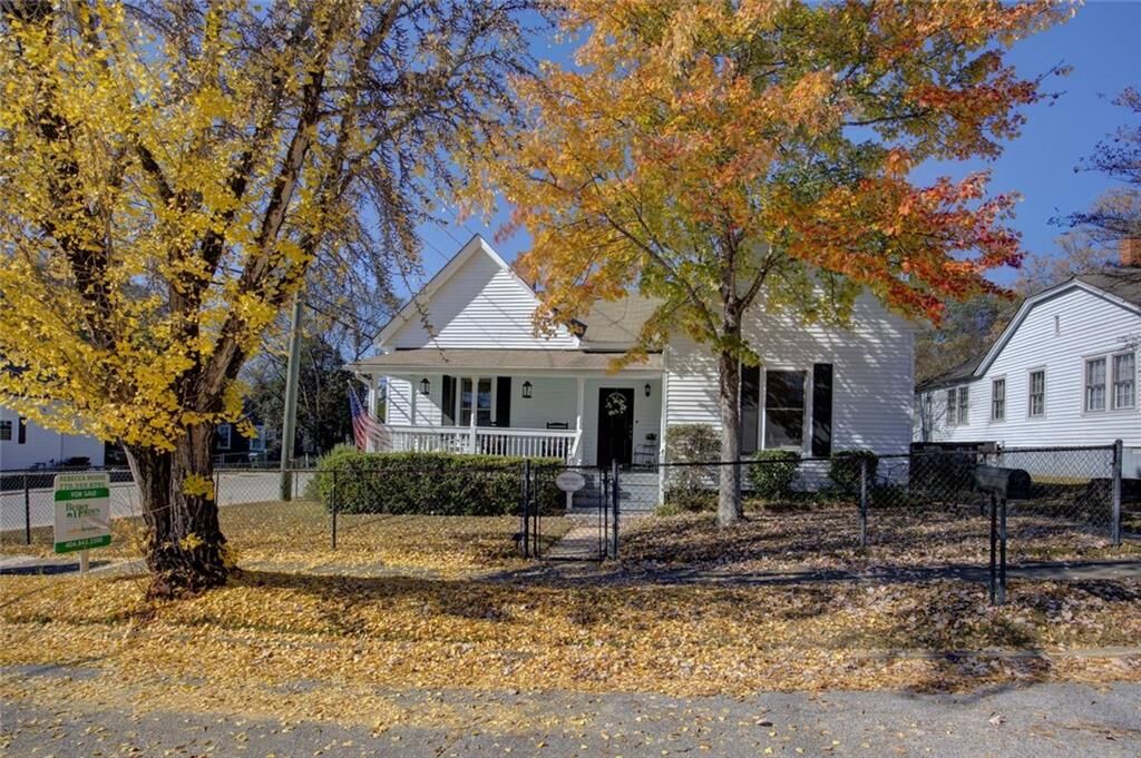 Property Photo: 27 N Broad Street GA 30014