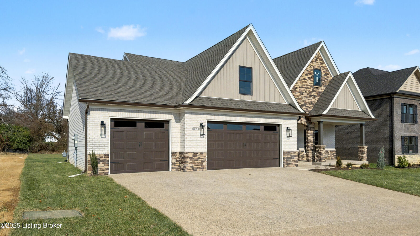 Property Photo:  10210 Reeseman Dr  KY 40291 