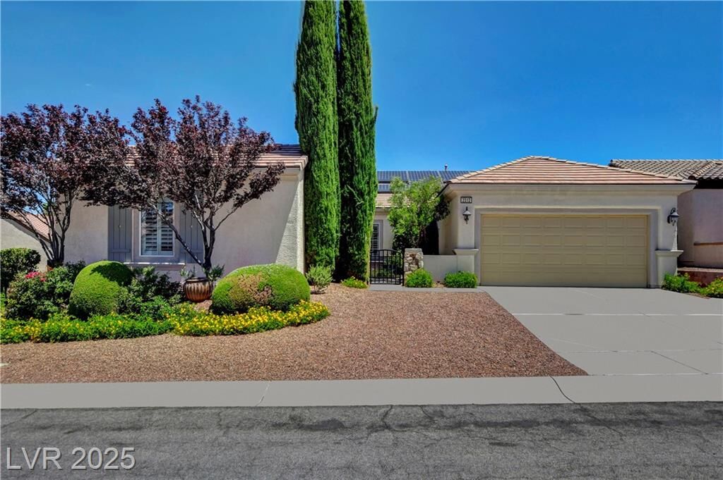 Property Photo:  2312 Perrysburg Drive  NV 89044 