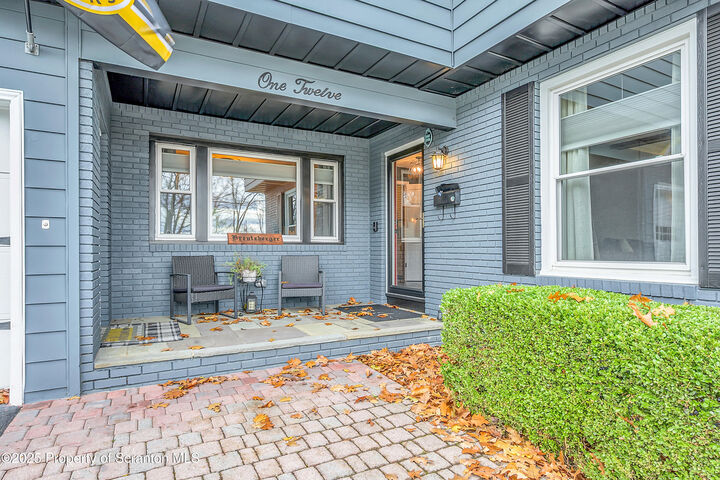 Property Photo: 112 Woodside Drive PA 18411