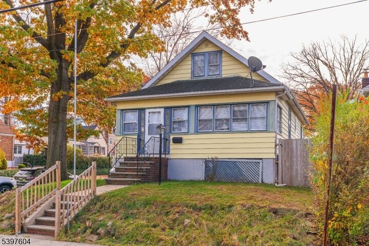 Property Photo: 140 W Lincoln Ave NJ 07204