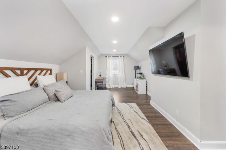 Property Photo:  602 Maplewood Ave  NJ 07204 