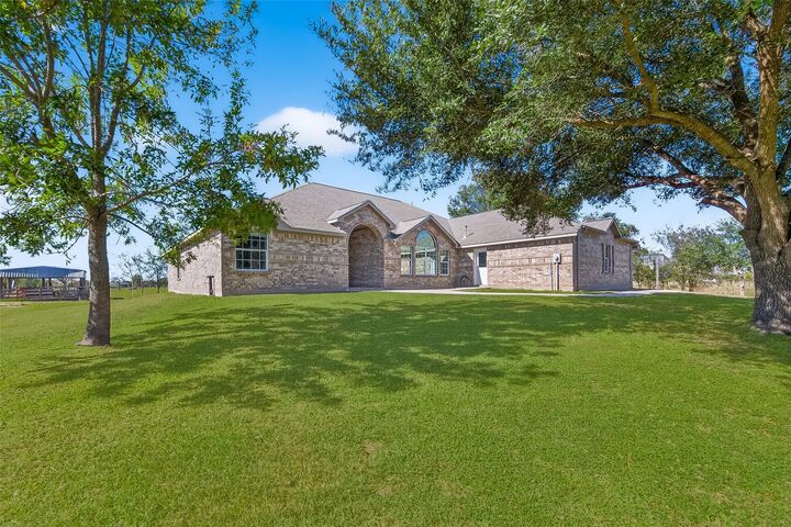 Property Photo: 18433 Adlong Johnson Road TX 77532