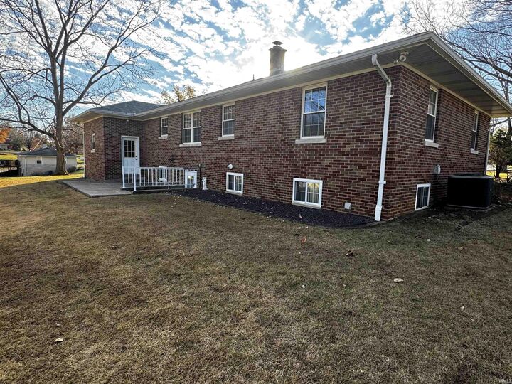 Property Photo:  2807 N Red Bank Road  IN 47720 