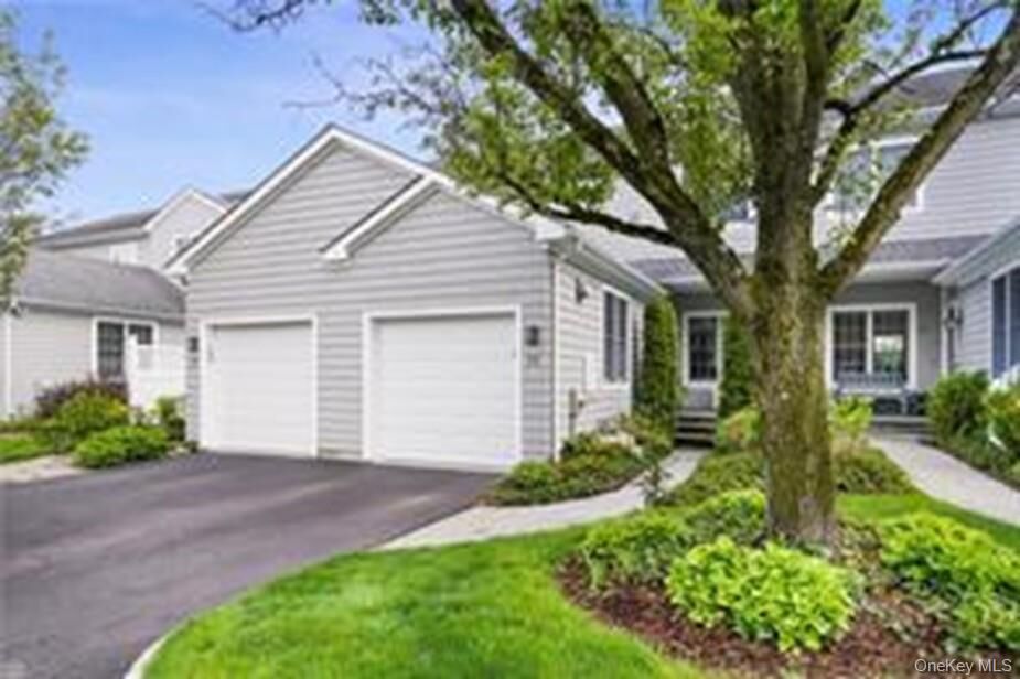 Property Photo: 19 Club Court NY 10570