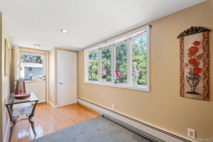 Property Photo:  5 Spruce Street  NY 10537 