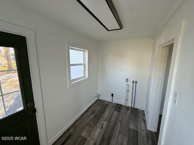 Property Photo:  639 S S Main St Street  OH 43326 