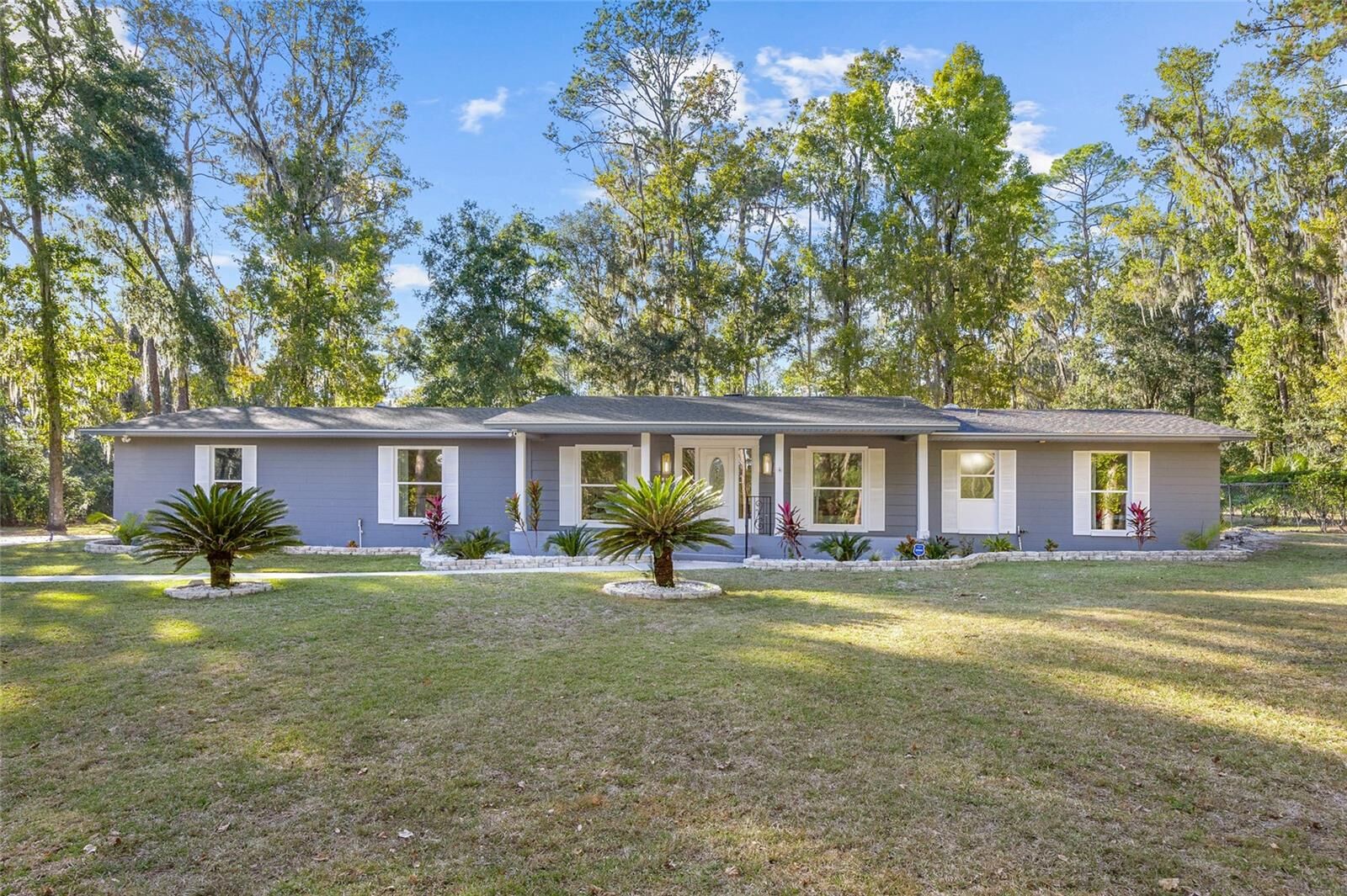 Property Photo:  830 NW 60th Street  FL 32605 