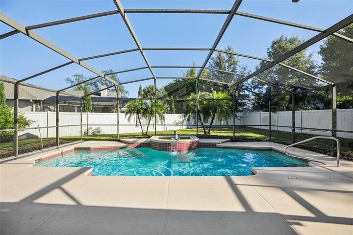 Property Photo:  14409 Stamford Circle  FL 32826 