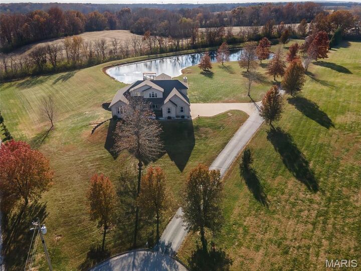 Property Photo: 31899 Red Oak Drive IL 62012