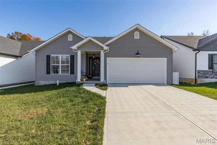 Property Photo:  1133 Providence Way  MO 63048 