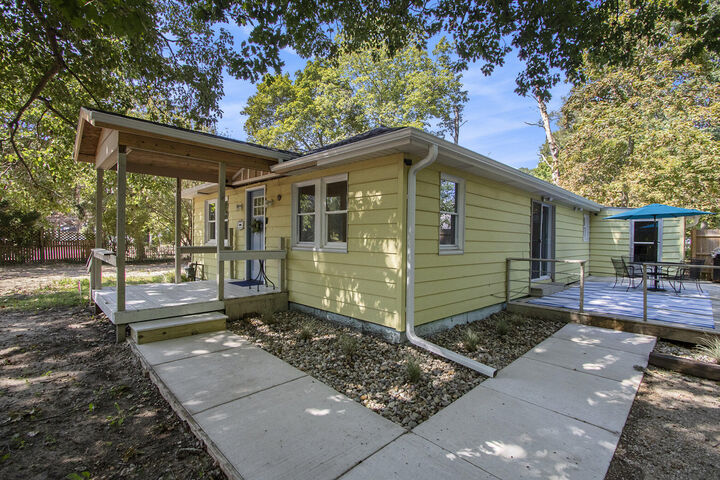 Property Photo: 3481 Dearborn Place MI 49038