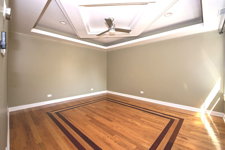 Property Photo: 6414 N Albany Avenue 3R IL 60645