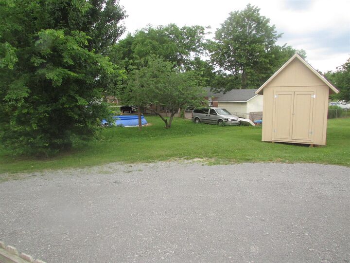 Property Photo:  4311 Cap Davis Ct  TN 37129 