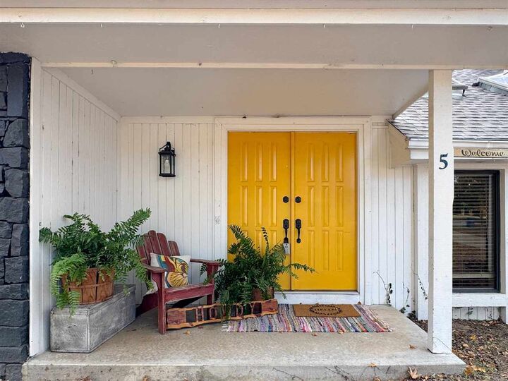 Property Photo:  5 Ramblewood  OK 74604 