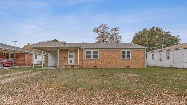 Property Photo: 703 E Elm Street AR 72476