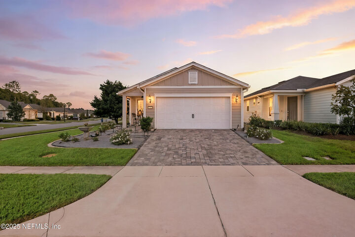 Property Photo: 11173 Prescott Court FL 32256