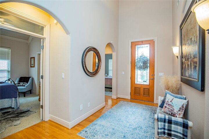 Property Photo: 6533 W Valley View Road AR 72758