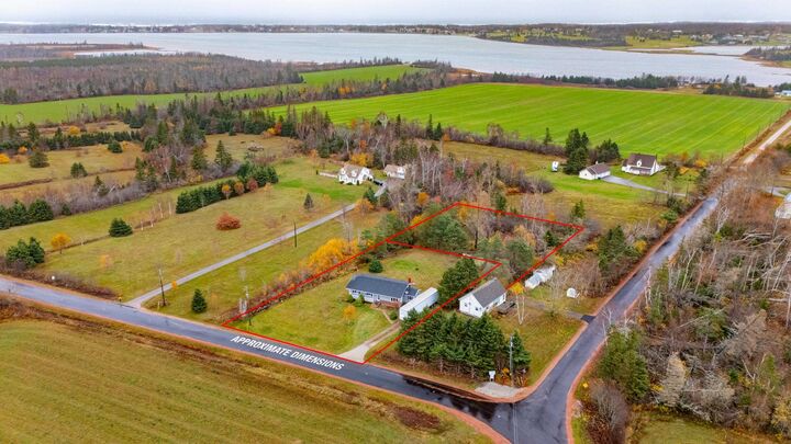 Property Photo: 8 Maclauchlan Road PE C0A 1P0