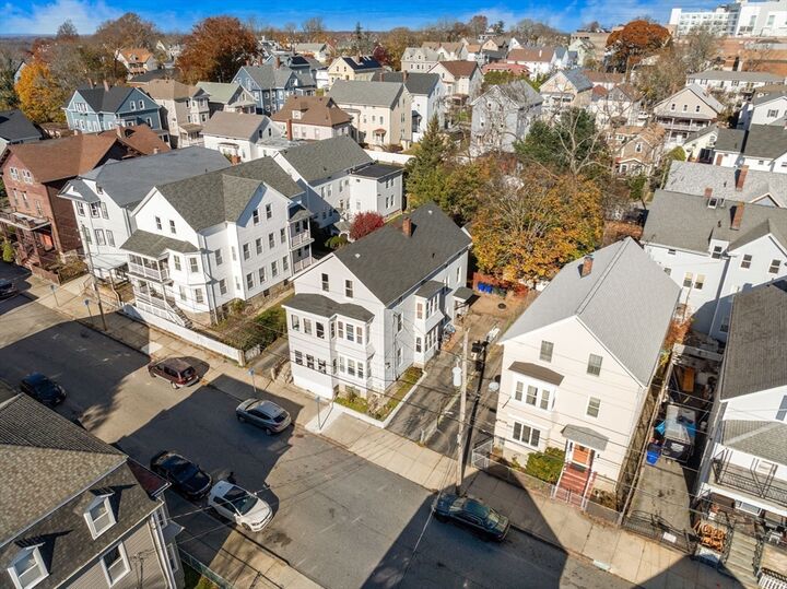 Property Photo: 610 Walnut MA 02720