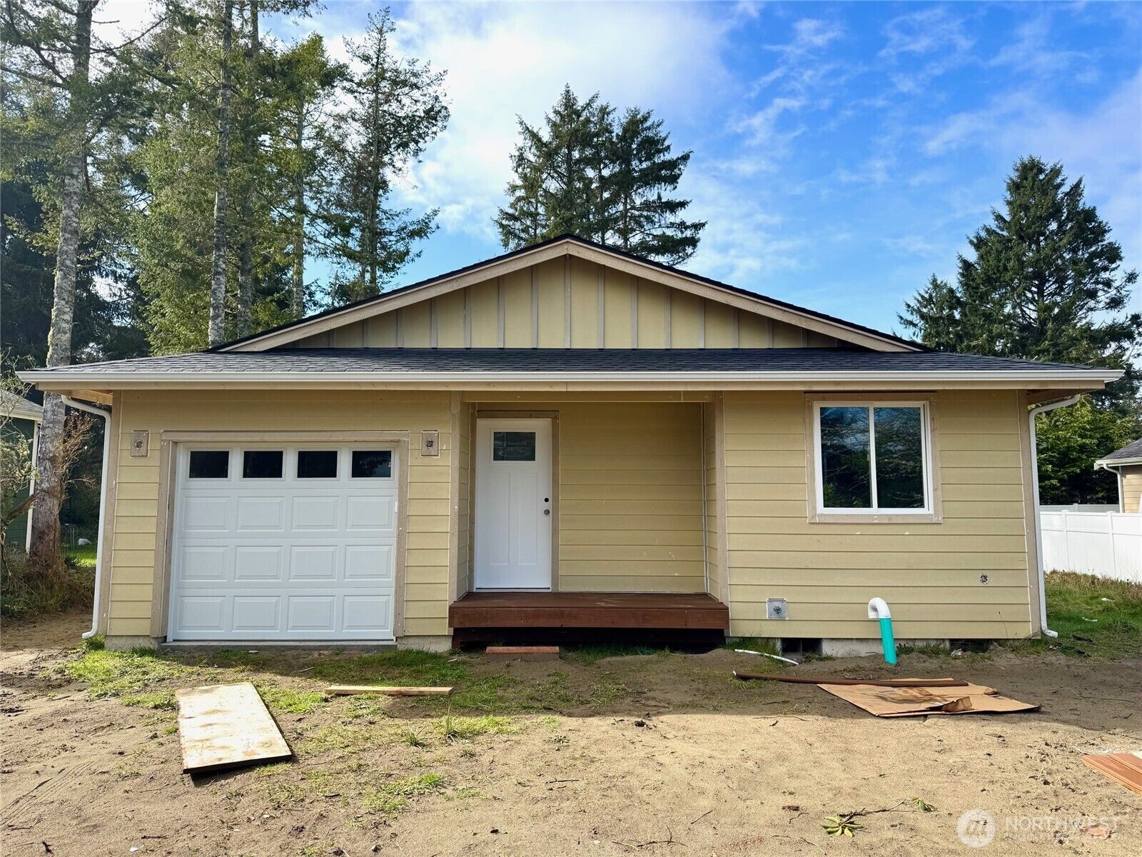 Property Photo:  1150 S Ocean Shores Boulevard  WA 98569 